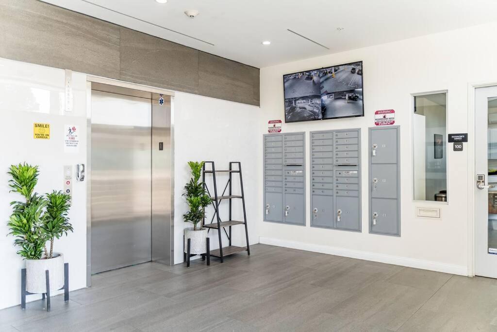 Apartamento Hype Inspired Urban Escape 3 Bed By Sofi And Lax Los Angeles