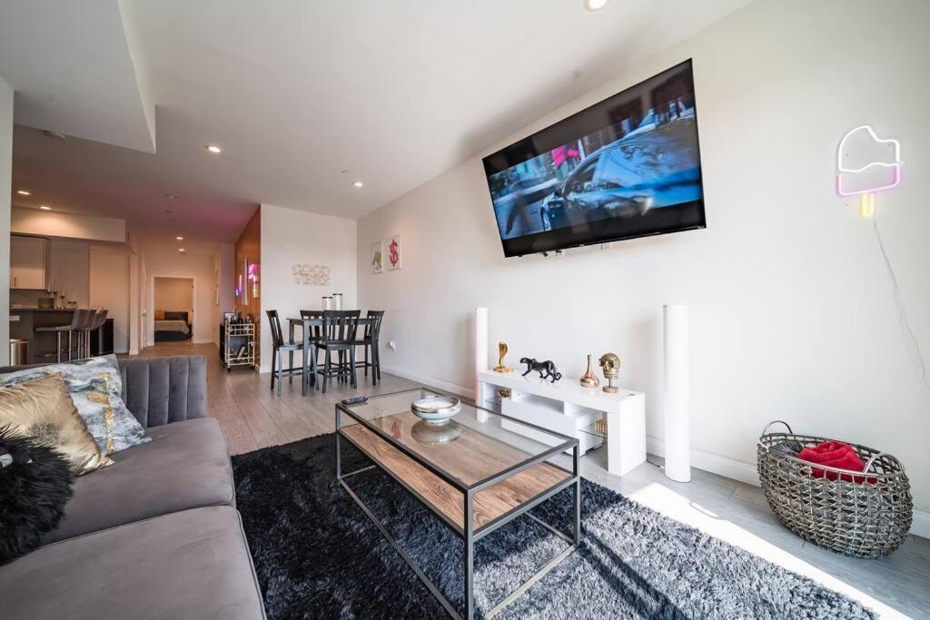 Apartamento Hype Inspired Urban Escape 3 Bed By Sofi And Lax Los Angeles